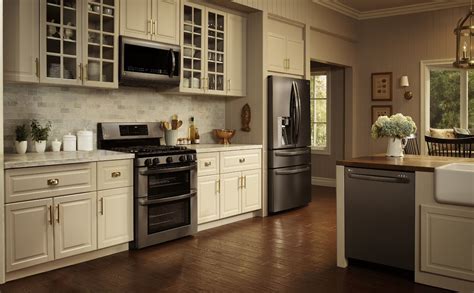 cabinet colors that go with black stainless steel appliances|black cabinets stainless steel appliances.